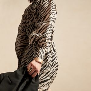 Banana Republic Ramie Popover animal print Shirt Dress